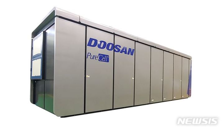 [서울=뉴시스] 한국가스공사-두산퓨얼셀의 복합에너지 솔루션 트라이젠에 적용되는 두산퓨얼셀 연료전지 (사진=수소모빌리티+쇼 조직위원회 제공)