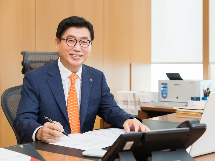 [서울=뉴시스]류제돈 롯데물산 대표이사(사진=롯데물산 제공). 2021.09.16. photo@newsis.com *재판매 및 DB 금지