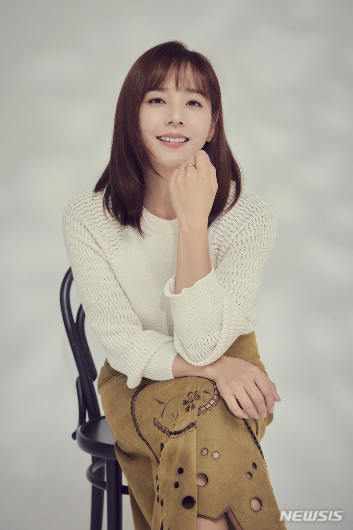 [서울=뉴시스]배우 유진. (사진=인컴퍼니 제공) 2021.09.10. photo@newsis.com 