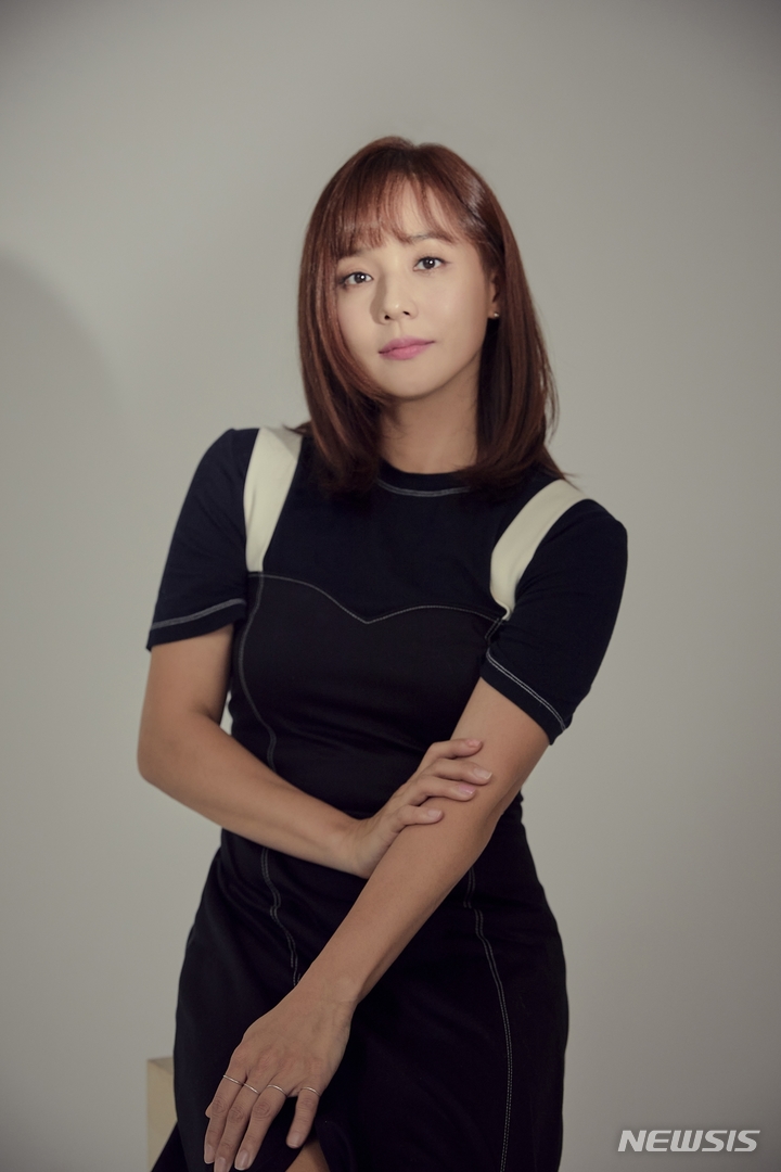 [서울=뉴시스]배우 유진. (사진=인컴퍼니 제공) 2021.09.10. photo@newsis.com 