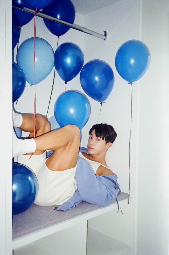 [서울=뉴시스] 가수 원호. (사진=하이라인엔터테인먼트 제공).2021.09.15.photo@newsis.com