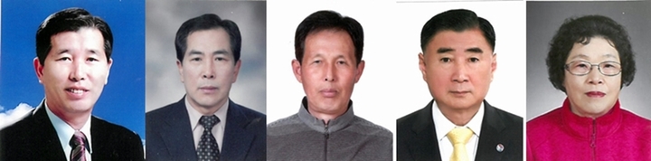 고창군민의 장 수상자. 왼쪽부터 문화체육장 박세근, 공익장 이진수, 산업근로장 정재용, 애향장 임정호, 효행장 홍유한. *재판매 및 DB 금지