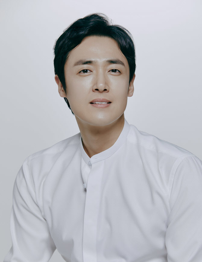 associate_pic