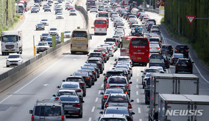 서울→광주 6시간 30분, 귀성 행렬 정체 예상