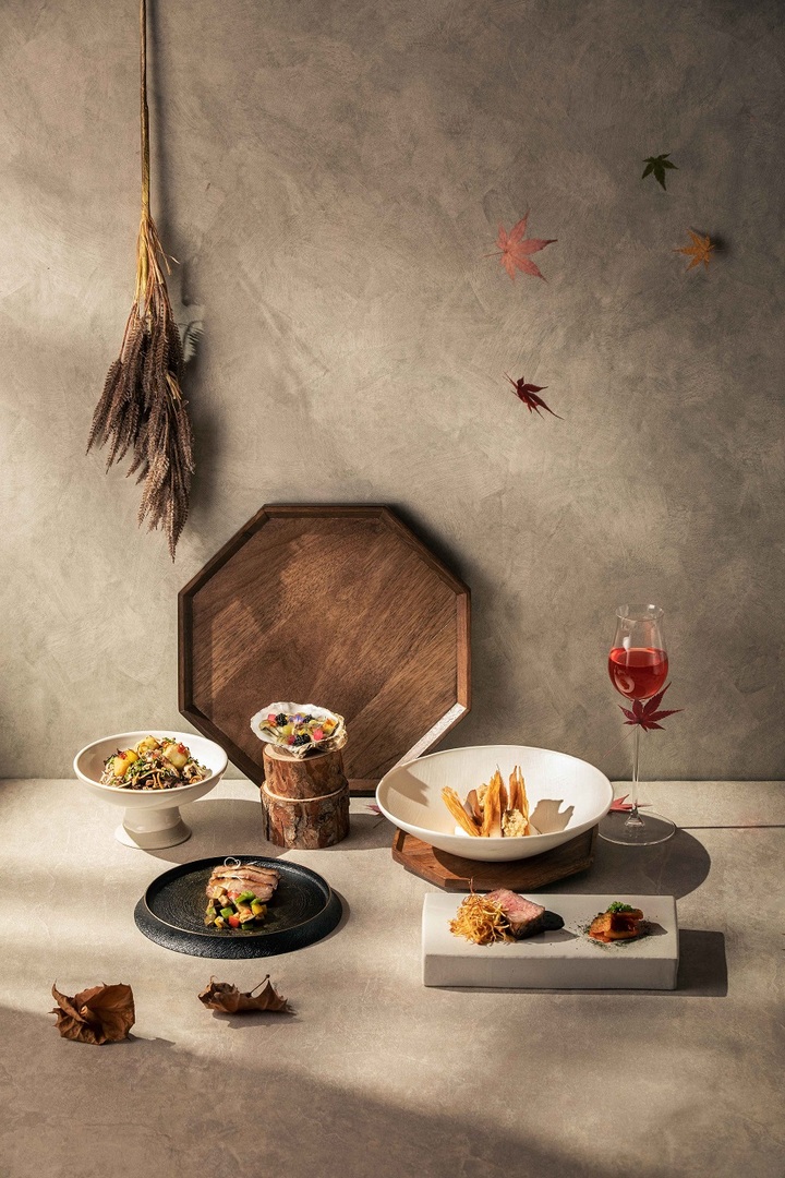  파크 하얏트 서울 '더 라운지'의 '더 팔레트 – 단풍 디너 세트' *재판매 및 DB 금지