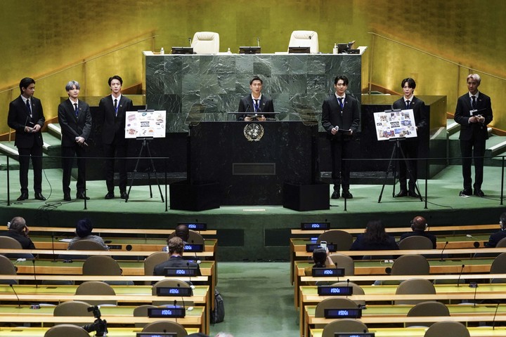 [서울=뉴시스] 방탄소년단_제76차 유엔총회_단체. 2021.09.24. (사진 = 빅히트뮤직 제공) photo@newsis.com