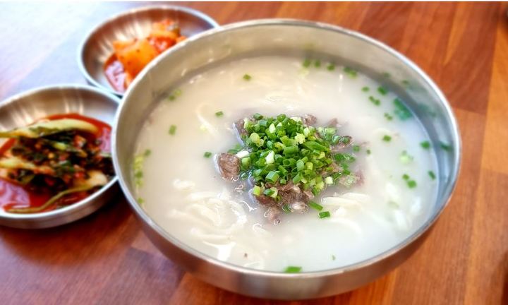 인천 청라 ‘두계면옥’의 ‘곰국시’ *재판매 및 DB 금지