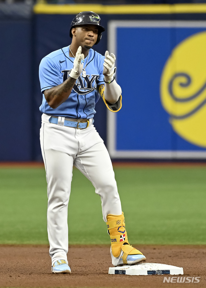 [세인트피터즈버그=AP/뉴시스] 메이저리그(MLB) 탬파베이 레이스의 완더 프랑코. 2021.09.26