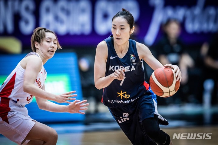 [서울=뉴시스] 여자농구 대표팀. (캡처=FIBA 홈페이지)