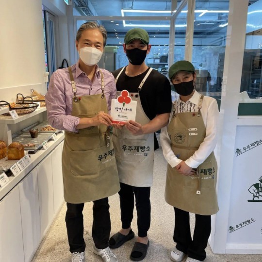 [서울=뉴시스] 정보석 2021..10.1(사진=정보석 인스타그램) photo@newsis.com*재판매 및 DB 금지 *재판매 및 DB 금지