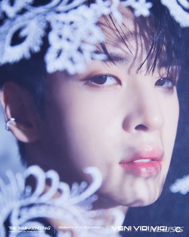 [서울=뉴시스] 크래비티 앨런 2021.10.05.(사진=스타쉽엔터테인먼트 제공) photo@newsis.com*재판매 및 DB 금지