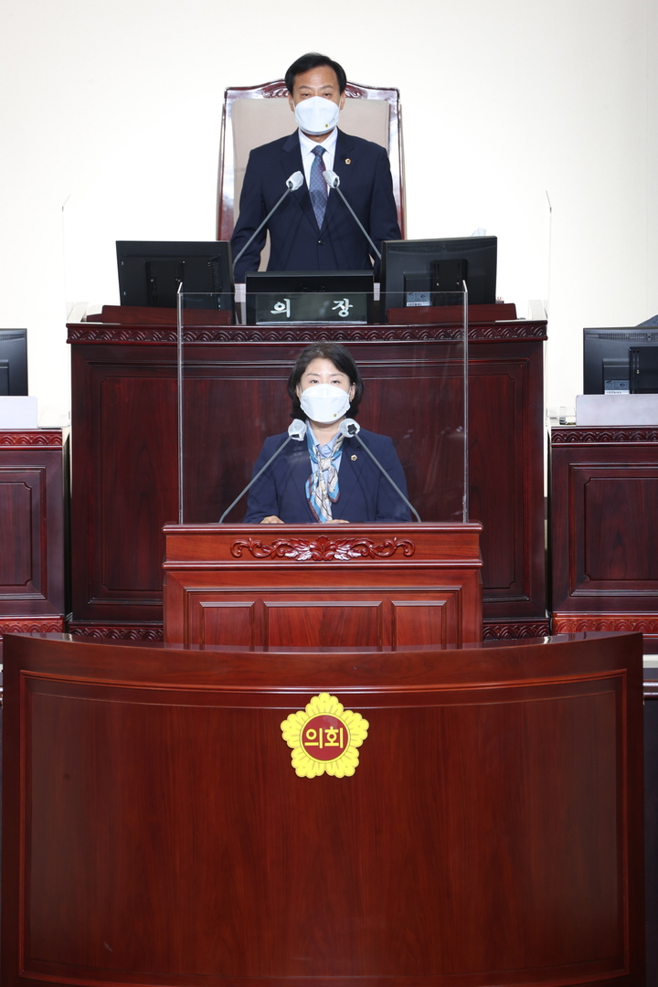 김직란 경기도의회 의원이 제355회 임시회 제1차 본회의에서 요양병원 병실 내 CCTV 설치 의무화를 주장하고 있다. (사진=경기도의회 제공) *재판매 및 DB 금지