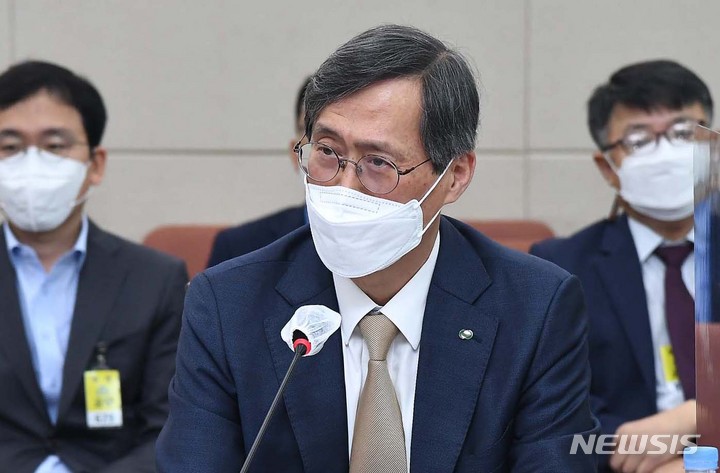 [서울=뉴시스] 최동준 기자 = 정재훈 한국수력원자력 사장. (공동취재사진) 2021.10.07. photo@newsis.com