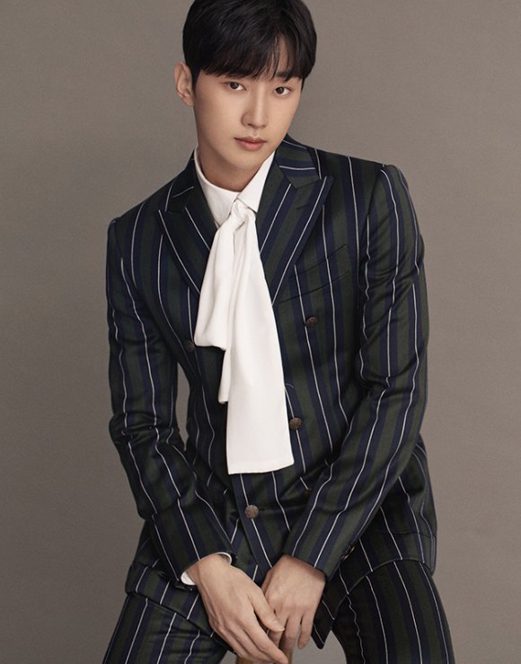 [서울=뉴시스]진영(사진=비비엔터테인먼트 제공)2021.10.08 photo@newsis.com *재판매 및 DB 금지