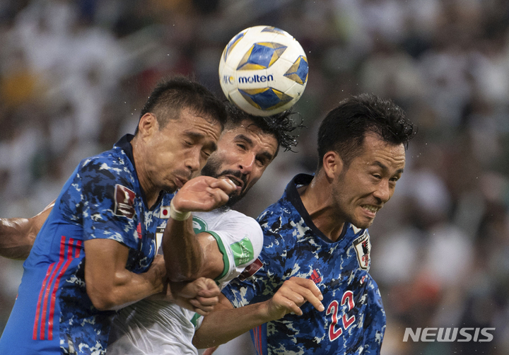 [제다=AP/뉴시스]일본이 사우디아라비아에 지면서 월드컵 본선에 적신호가 커졌다. 2021.10.07.