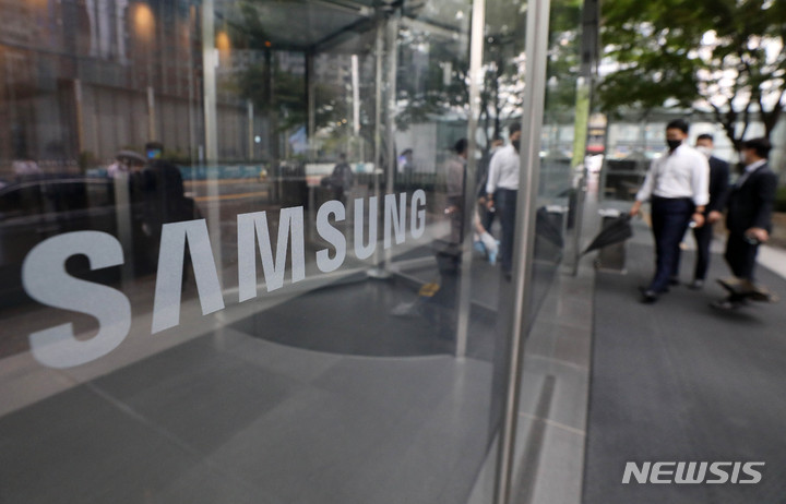 [시즌 맞은 채용시장]수시가 대세…'정기공채 폐지' 증가세