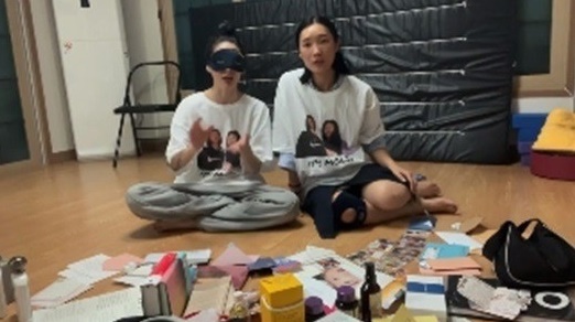 [서울=뉴시스] 모니카, 립제이. 2021.10.11. (사진 = 모니카 소셜미디어 캡처) photo@newsis.com