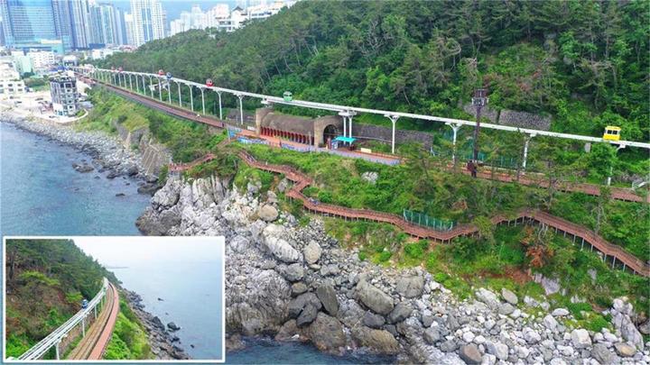 [부산=뉴시스] 부산 동해남부선 폐선부지를 활용한 해운대구의 그린레일웨이 (사진 = 부산시 제공)&nbsp; *재판매 및 DB 금지