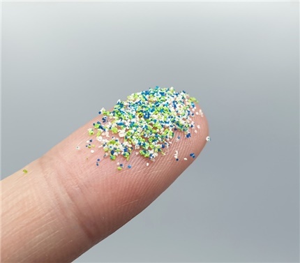 [대전=뉴시스] 화학연구원 바이오화학연구센터에서 개발한 '생분해 마이크로비즈' 시제품. *재판매 및 DB 금지