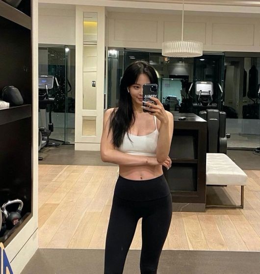 [서울=뉴시스] 한예슬 2021.10.13사진=한예슬 인스타그램) photo@newsis.com *재판매 및 DB 금지