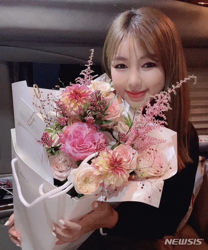 [서울=뉴시스] 송가인. 2021.10.14. (사진 =송가인 인스타그램 캡처) photo@newsis.com