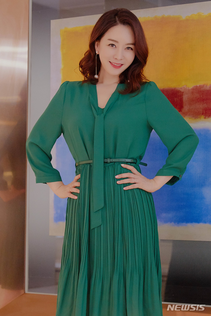 [서울=뉴시스] 김정난. 2021.10.19. (사진 =케이스타엔터테인먼트 제공) photo@newsis.com