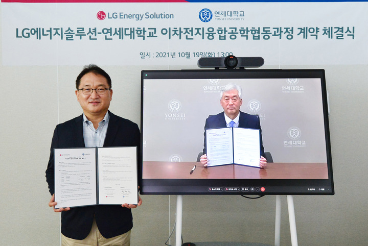  *재판매 및 DB 금지