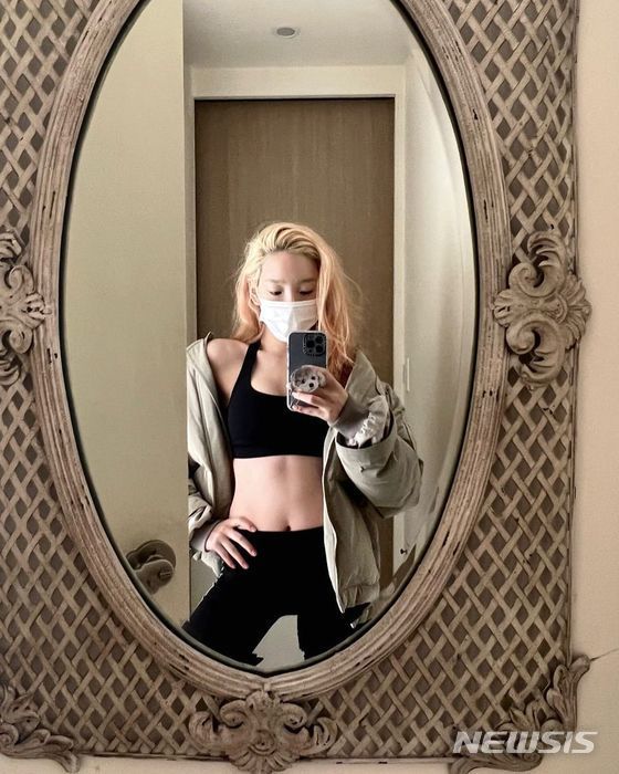 [서울=뉴시스] 태연 (사진=태연 SNS 캡처 ).2021.10.20.photo@newsis.com