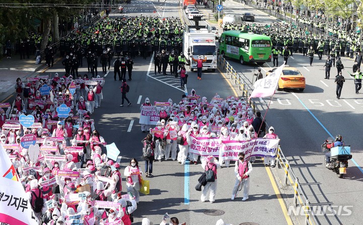 [서울=뉴시스]이윤청 기자 = radiohead@newsis.com