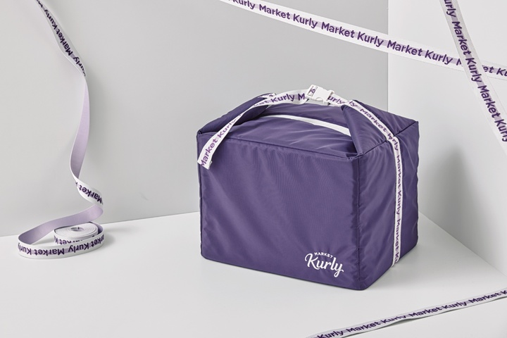 [서울=뉴시스]마켓컬리가 제공하는 '컬리 퍼플 박스' (사진=마켓컬리 제공). 2021.10.21. photo@newsis.com *재판매 및 DB 금지