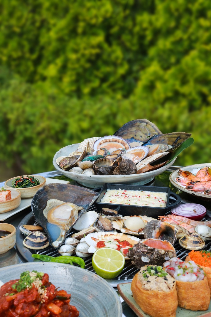 그랜드 하얏트 인천 '풀하우스'의 '서해바다 조개구이 프로모션' *재판매 및 DB 금지