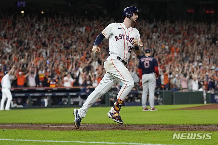 [휴스턴=AP/뉴시스] 메이저리그(MLB) 휴스턴 애스트로스의 카일 터커. 2021.10.23
