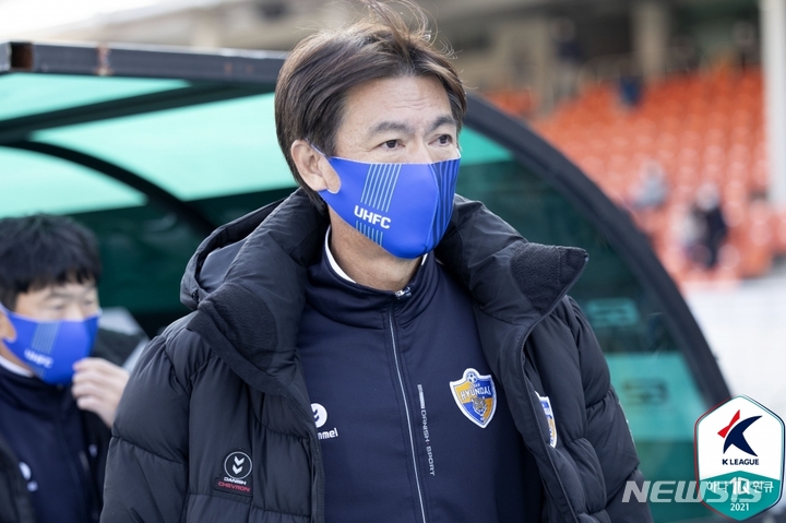 [서울=뉴시스]울산 현대 홍명보 감독.&nbsp; (사진=프로축구연맹 제공)