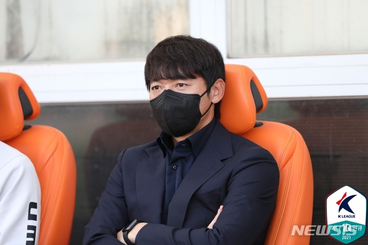 [서울=뉴시스]성남 김남일 감독. (사진=프로축구연맹 제공)