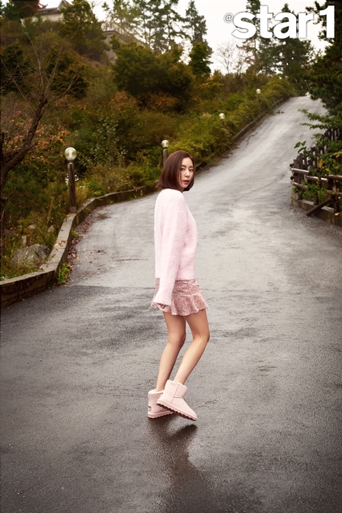 [서울=뉴시스] 배우 유이. (사진=앳스타일 제공).2021.10.25.photo@newsis.com