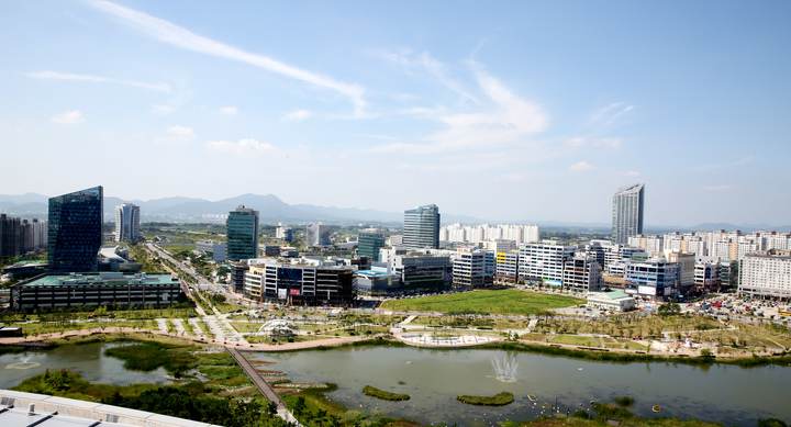 [나주=뉴시스] 한국전력 등 16개 공공기관이 이전한 빛가람(나주)혁신도시 전경. (사진=나주시 제공) 2021.10.25 photo@newsis.com *재판매 및 DB 금지