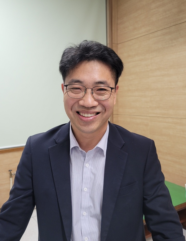 [수원=뉴시스] 경기교육행정포럼 임정호 대표. 2021.10.27. (사진=경기교육행정포럼 제공) *재판매 및 DB 금지