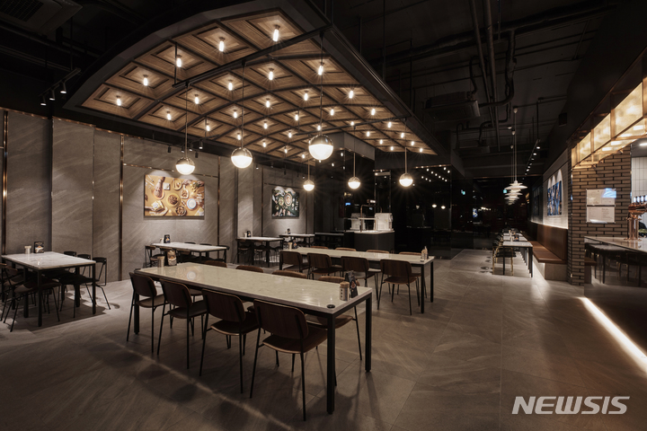 [장수브랜드 탄생비화]넘버원 치킨 프랜차이즈 '교촌치킨'