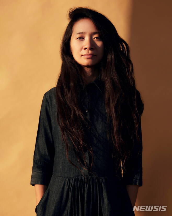 [서울=뉴시스] 영화 '이터널스' 클로이 자오 감독. (사진=월트디즈니컴퍼니 코리아 제공) 2021.10.29 photo@newsis.com