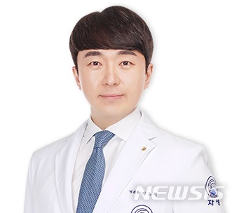 [서울=뉴시스]염승철 광주자생한방병원 원장. (사진= 자생한방병원 제공) 2021.11.02