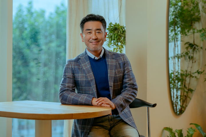 [인터뷰]류승룡 "슬럼프 작가의 찌질한 생활연기 어려웠다"