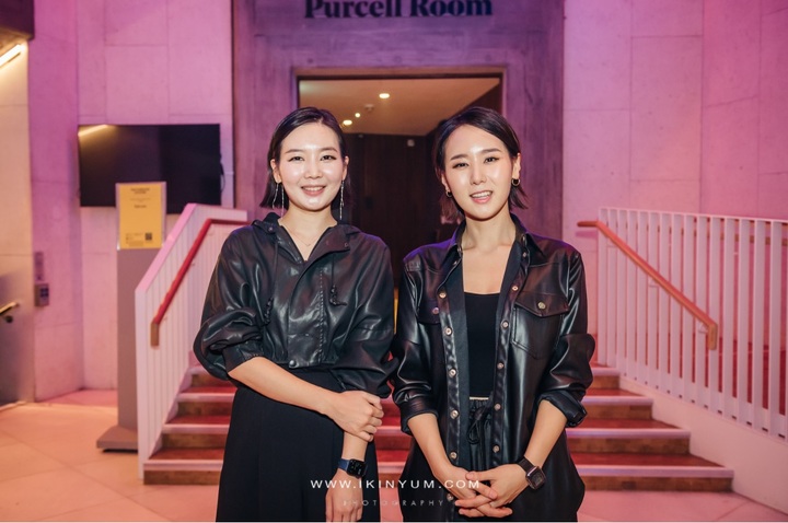 [런던=뉴시스]국악듀오 달음의 런던 공연 모습. (사진: 주영한국문화원) 2021.11.8. *재판매 및 DB 금지