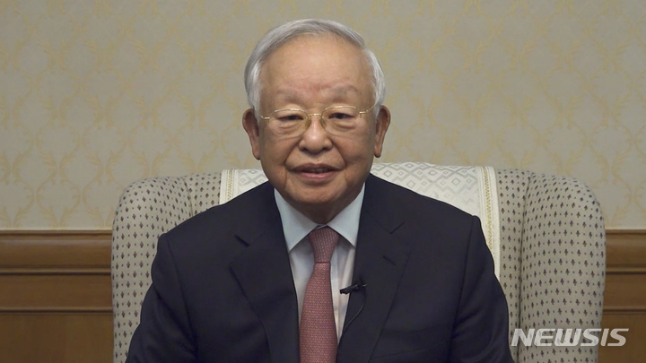 [뉴시스 창사 20주년]손경식 경총 회장 "청년들, 위험 감수하고 도전해야 기회"