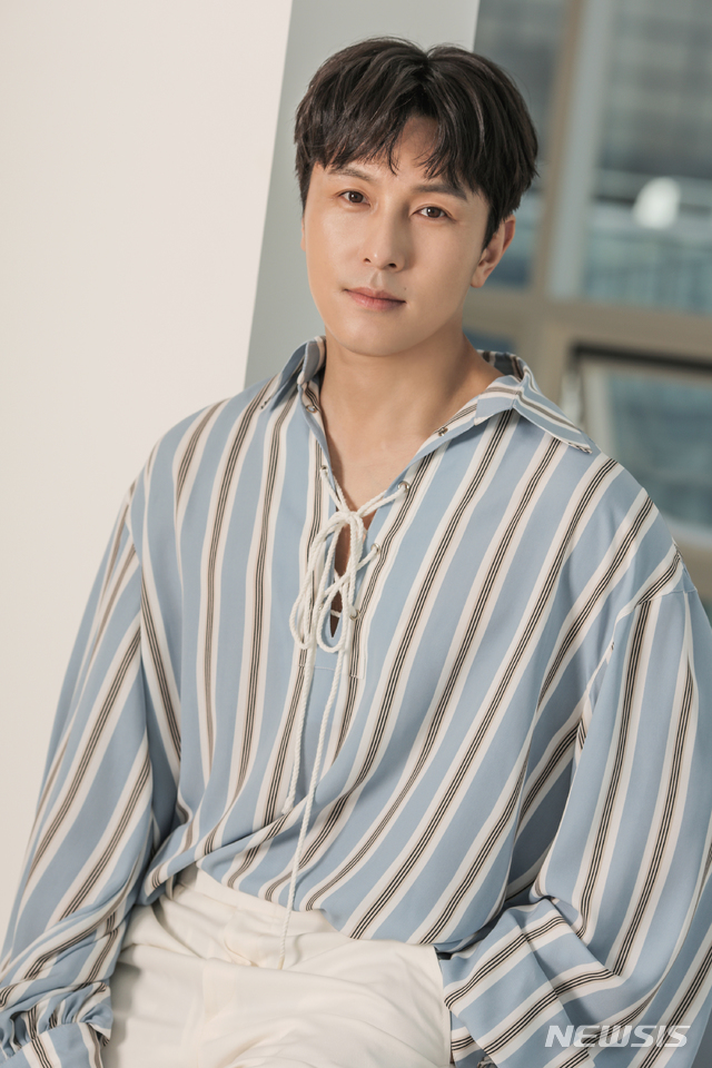 [서울=뉴시스] 김동완. (사진=Office DH 제공).2021.11.12.photo@newsis.com