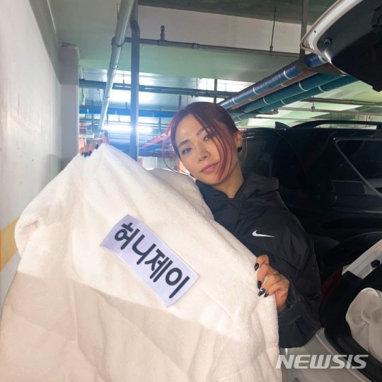 [서울=뉴시스] 허니제이 (사진=허니제이 SNS 캡처 ) 2021.11.15. photo@newsis.com