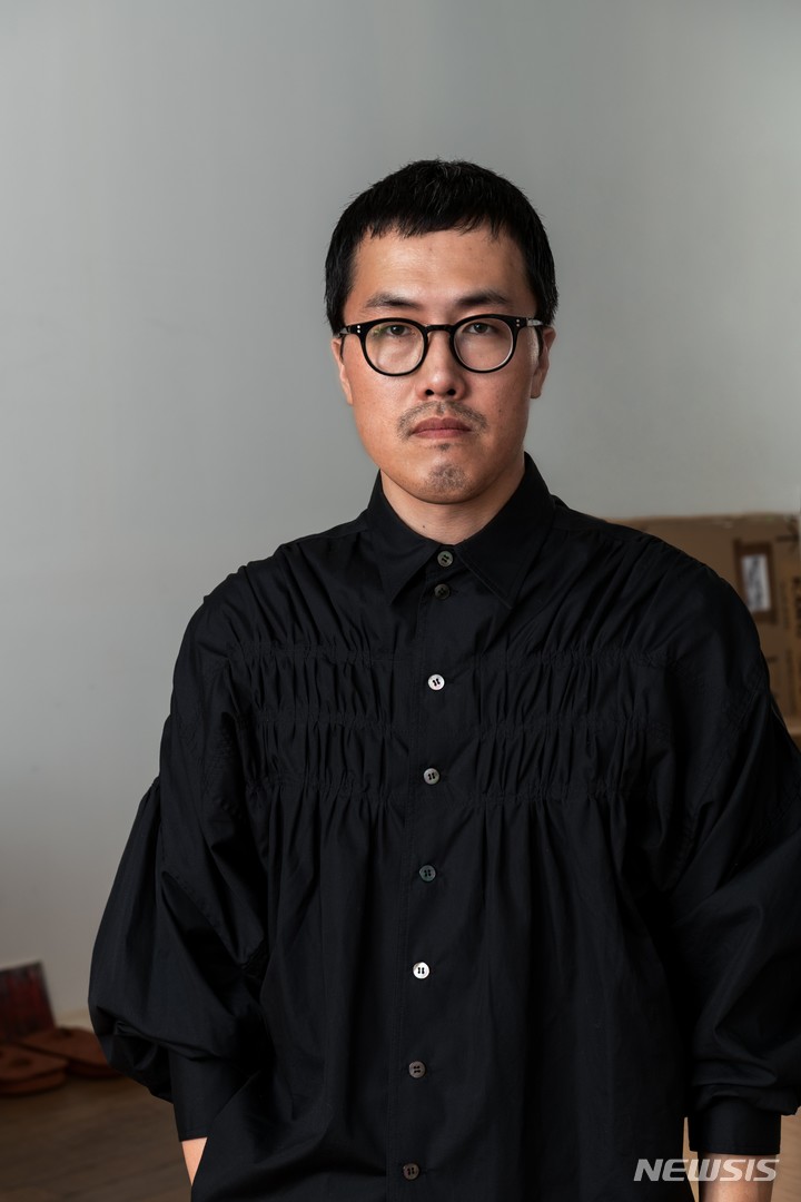 [서울=뉴시스]이강승 작가. 사진=갤러리현대 제공