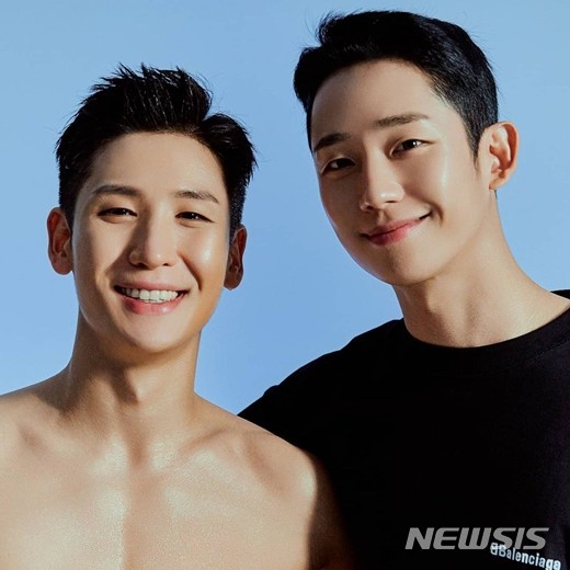 [서울=뉴시스]정해인 2021.11.18(사진=정해인 공식 인스타그램 캡처) photo@newsis.com*재판매 및 DB 금지