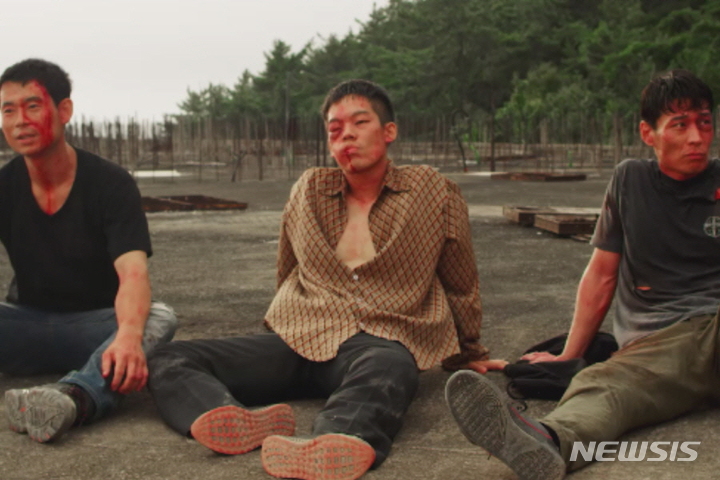 [서울=뉴시스] '핫 블러드'. 2021.11.19. (사진 ='핫 블러드' 제공 ) photo@newsis.com