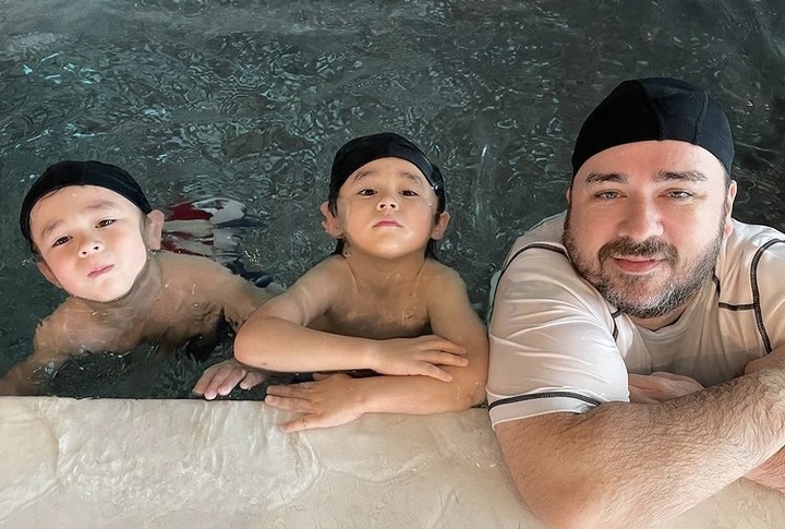 [서울=뉴시스] 샘 해밍턴 가족. 2021.11.20. (사진 = 인스타그램 캡처) photo@newsis.com