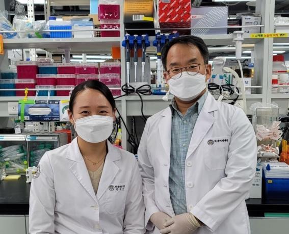 (좌측부터)정세진 연구원, 구자욱 책임연구원 *재판매 및 DB 금지